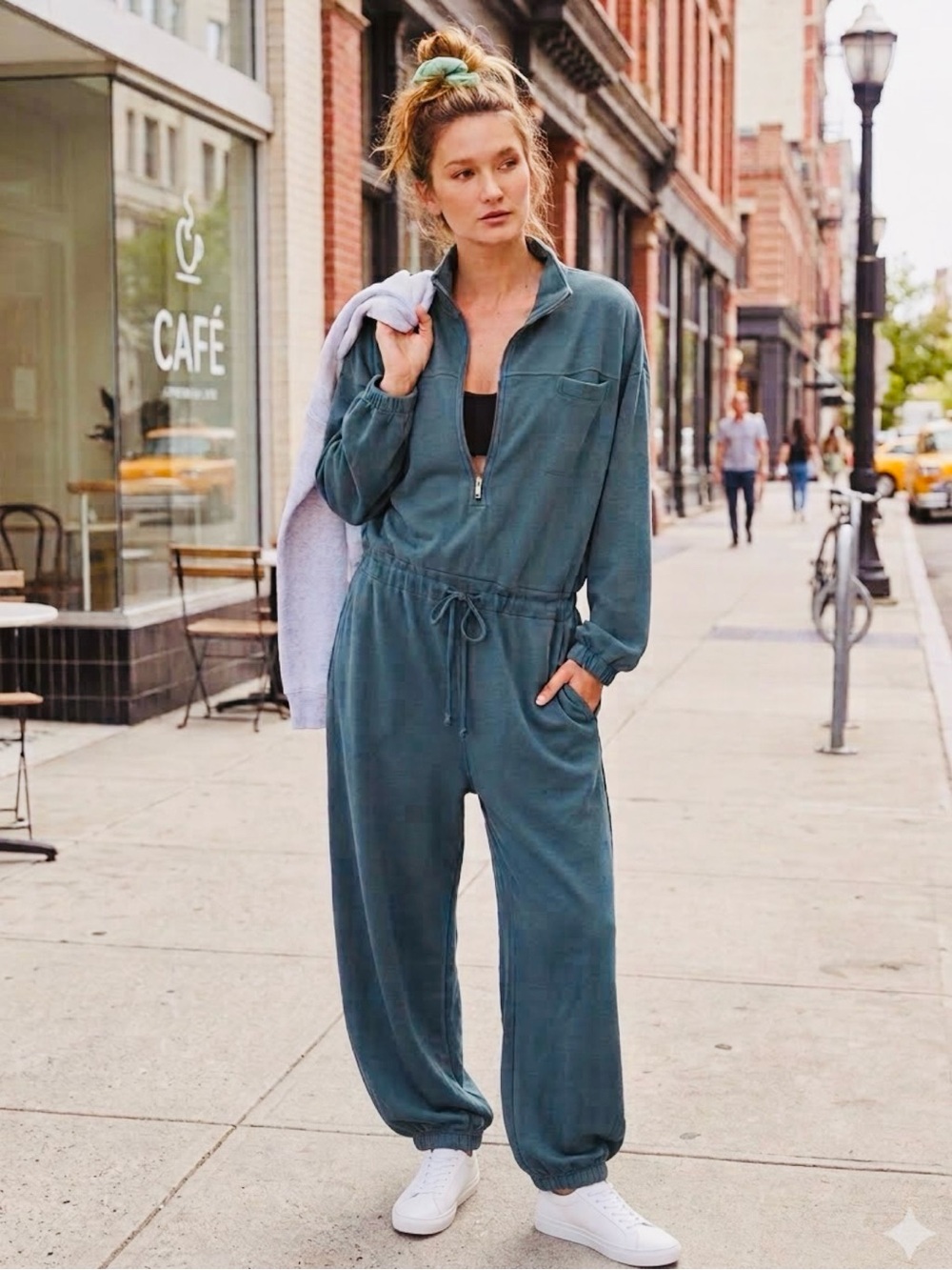 Free People Movement Brightside Hydro Zip Up
Drawstring Waist Jumpsuit Onesie Lg